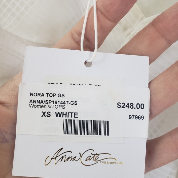 🖤 NWT- Anna Cate Nora Top - Picture 5 of 7